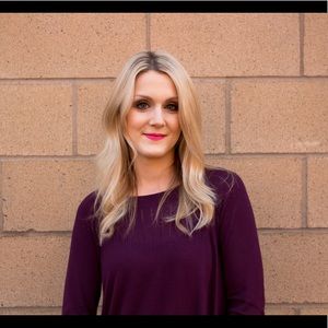 Meet your Posher, Charissa